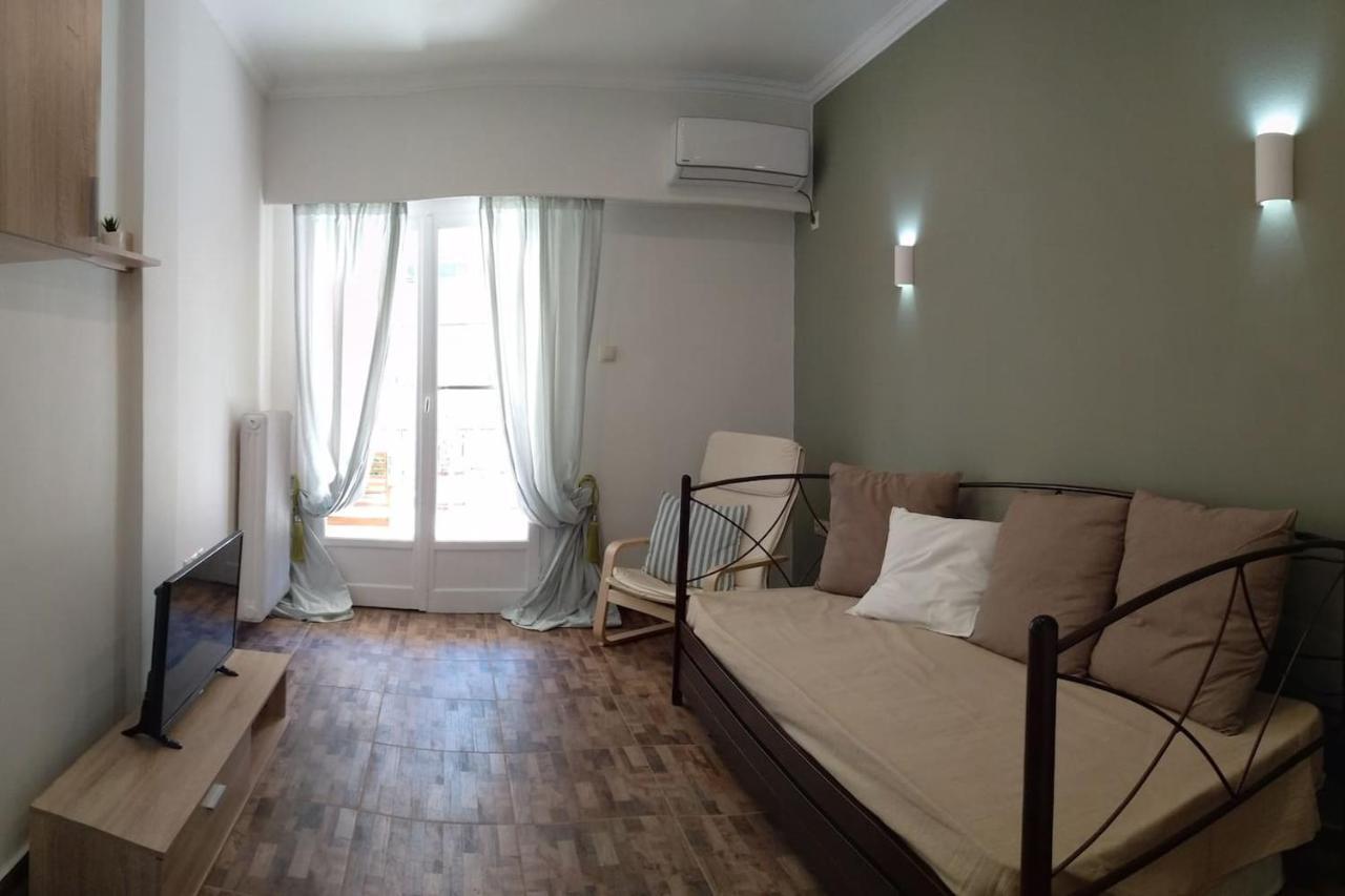 Athena'S Home, Sunny Balkony 100M From Metro! Екстер'єр фото